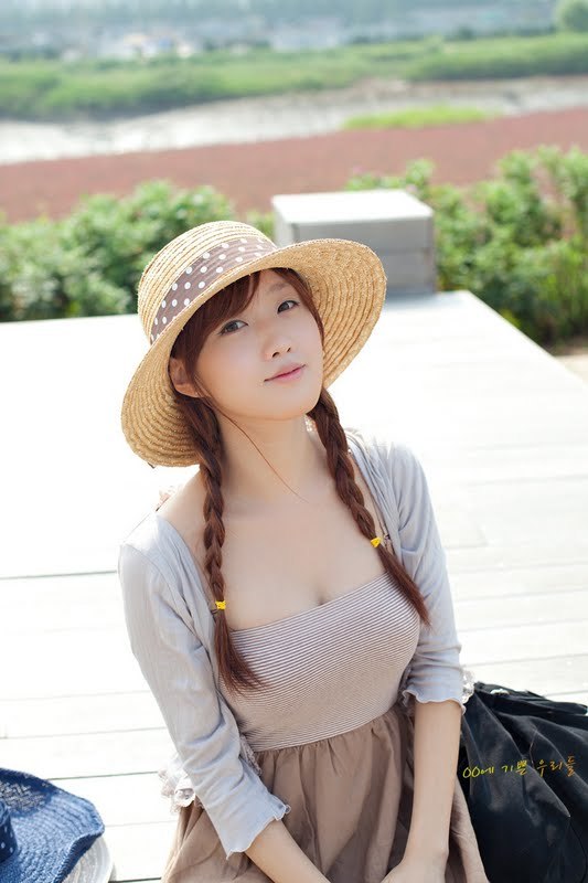 林洁如的女皇生活小说阅读
